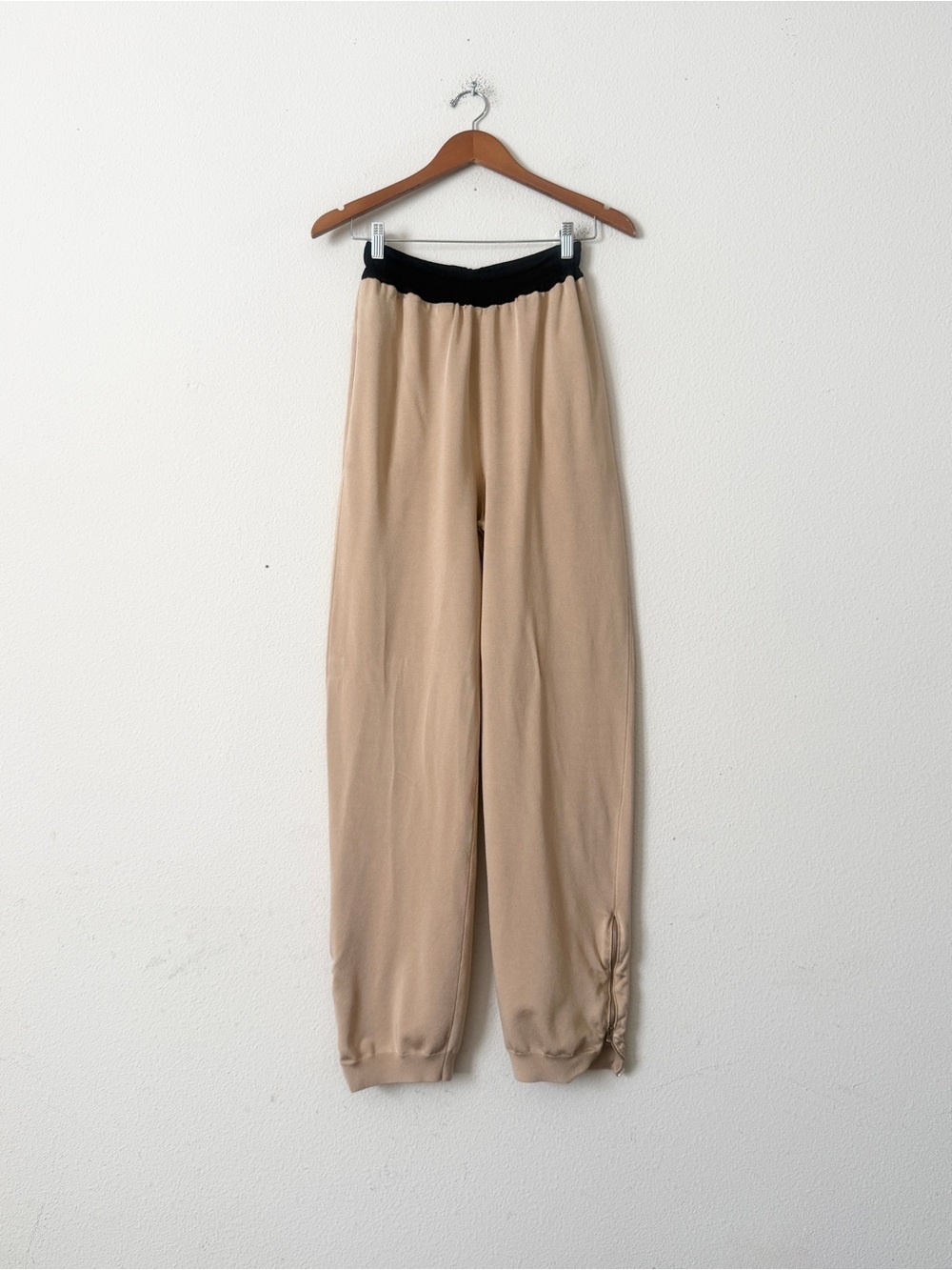 Stella Mccartney SIZE 38 high rise beige zip hem viscose jogger pants